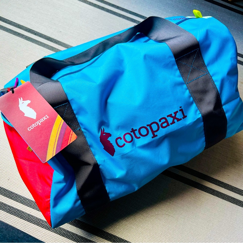 NWT Cotopaxi Mariveles 32L Duffel Bag - Del Día (one of a kind)